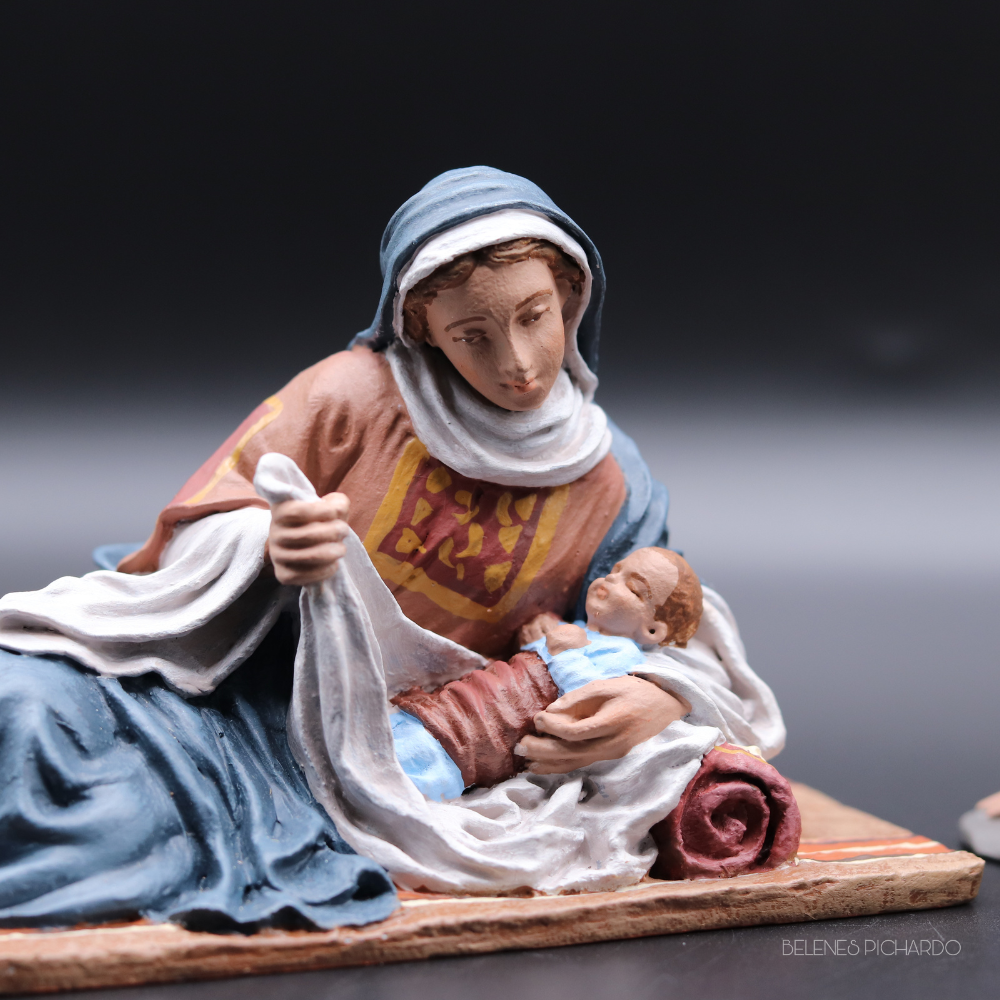 Misterio 16 cm dos piezas con virgen tumbada Castells