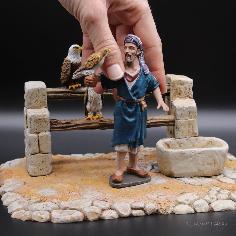 figura cetrero miniatura 12cm